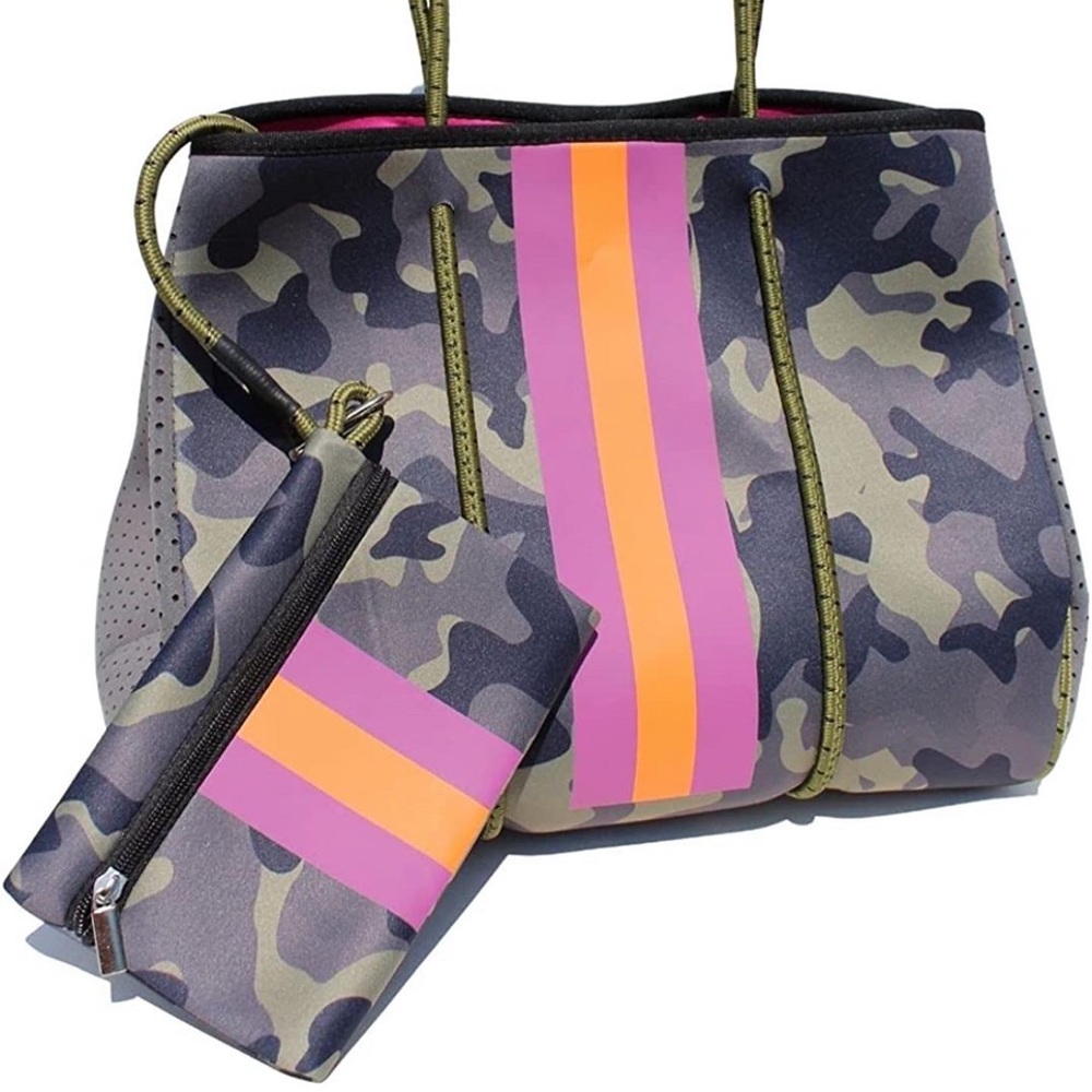 Neoprene shoulder bag